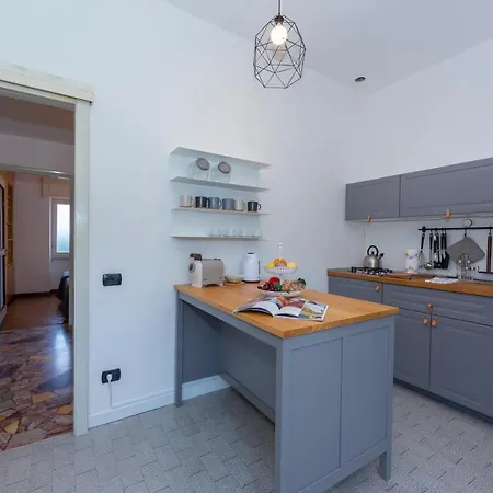 Apartment Casa Concetta 2 *